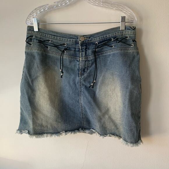 Y2K Funhouse Denim Skirt Size 13 - Picture 5 of 8